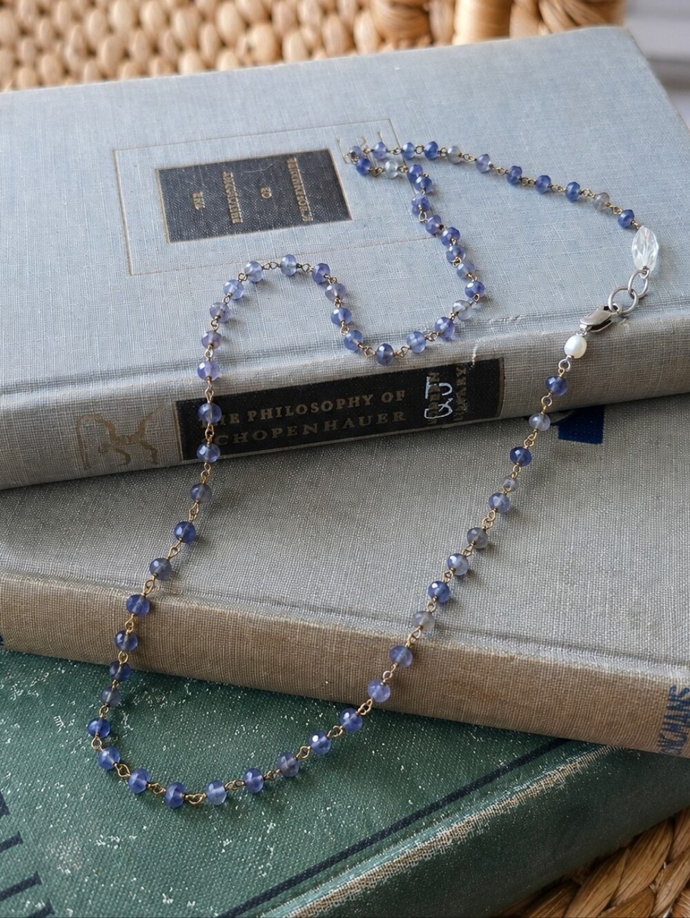 VTG Freshwater Pearl Tanzanite Faceted Gemstone Necklace with Silver Chain 20"